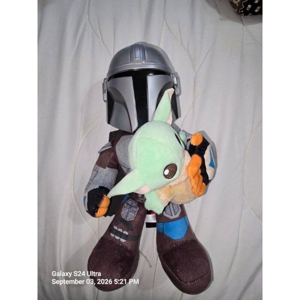 Star Wars The Mandalorian with Grogu Plush Talking Toy